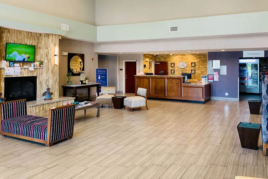Comfort Suites Las Cruces I-25 North hotel detail image 2