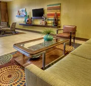 Holiday Inn Express & Suites Pittsburgh SW - Southpointe by IHG hotel detail image 3