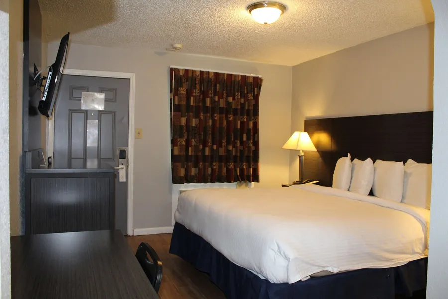 Americas Best Value Inn Medical Center Downtown hotel detail image 6