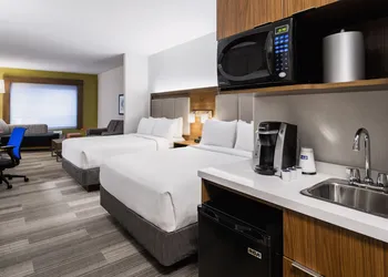 Holiday Inn Express Hotel & Suites Airdrie-Calgary North by IHG hotel thumbnail 3