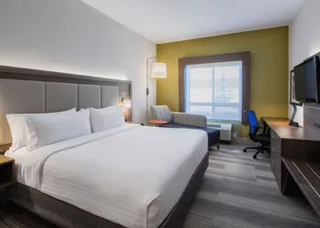 Holiday Inn Express Hotel & Suites Airdrie-Calgary North by IHG hotel thumbnail 5