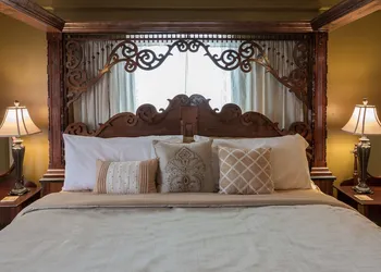 The Olde Mill Inn Bed & Breakfast hotel thumbnail 7