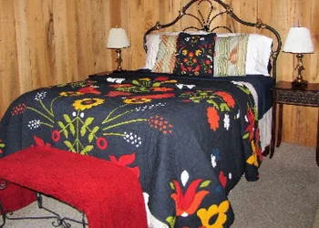 The Olde Mill Inn Bed & Breakfast hotel thumbnail 8