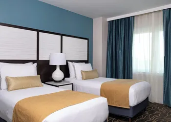 WorldMark Anaheim hotel thumbnail 5