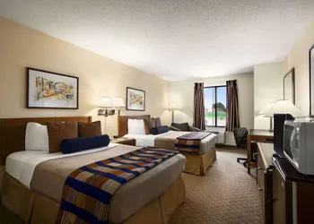 Days Inn by Wyndham Oglesby/ Starved Rock hotel thumbnail 5