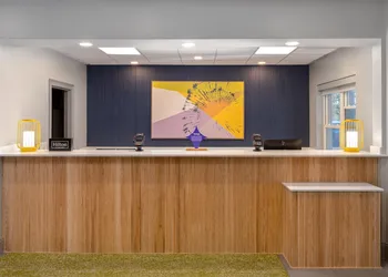 Spark by Hilton Orangeburg hotel thumbnail 4