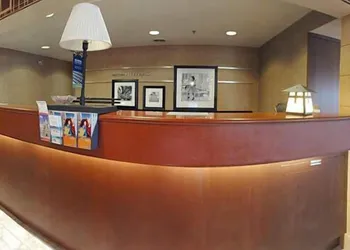 Hampton Inn Seymour hotel thumbnail 3