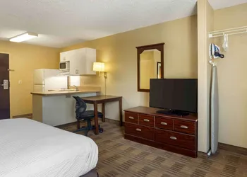 Extended Stay America Suites Oklahoma City NW Expressway hotel thumbnail 6