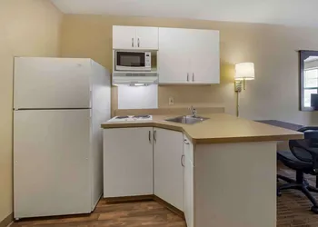 Extended Stay America Suites Oklahoma City NW Expressway hotel thumbnail 7