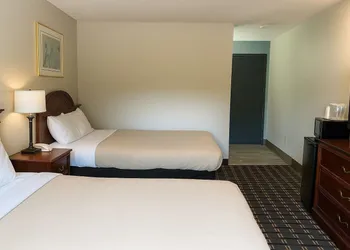 Raceway Inn hotel thumbnail 5