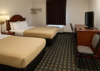 Raceway Inn hotel thumbnail 7