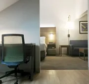 Holiday Inn Express Hotel & Suites White River Junction by IHG hotel detail image 4