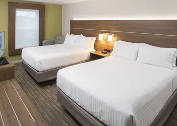 Holiday Inn Express Hotel & Suites White River Junction by IHG hotel thumbnail 7