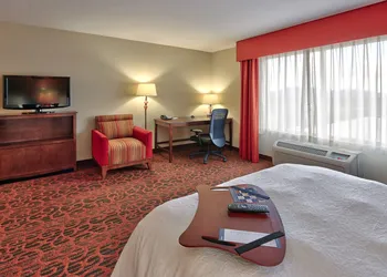 Hampton Inn Deming hotel thumbnail 6