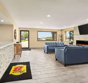 Super 8 by Wyndham Ankeny/Des Moines Area hotel detail image 5