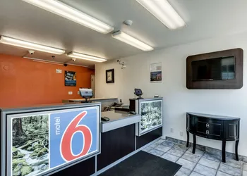 Motel 6 Spokane, WA - West hotel thumbnail 2