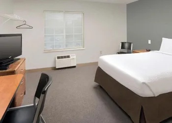 Studio 6 Extended Stay Wichita South KS hotel thumbnail 3