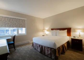 Scott's Inn and Suites hotel thumbnail 8