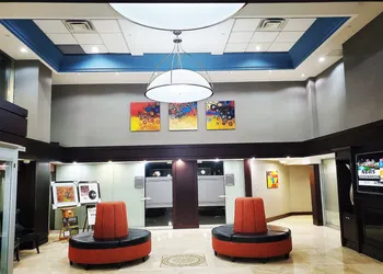 Comfort Inn & Conference Centre Toronto Airport hotel thumbnail 5