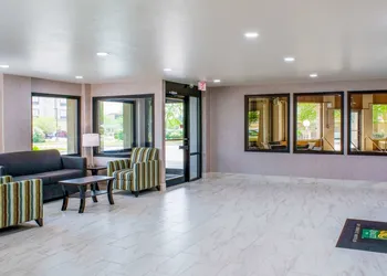 Quality Plainfield - Indianapolis West hotel thumbnail 3