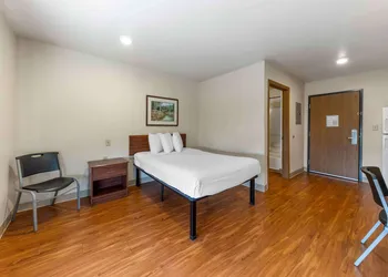 Extended Stay America Select Suites - Oklahoma City - Southeast hotel thumbnail 5