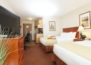 Stonebridge Hotel Dawson Creek hotel thumbnail 8
