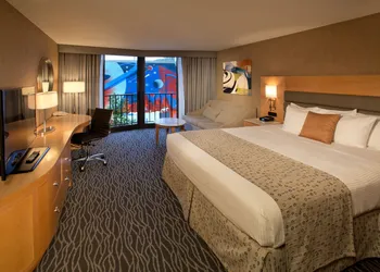 Warwick Seattle hotel thumbnail 3