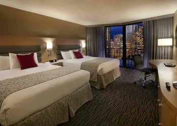 Warwick Seattle hotel thumbnail 5