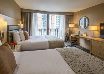 Warwick Seattle hotel thumbnail 8