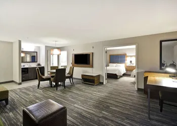 Hampton Inn & Suites Yuma hotel thumbnail 8