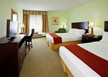 Holiday Inn Express & Suites Scottsburg by IHG hotel thumbnail 4