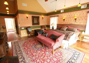 Alpenhof Bed and Breakfast hotel thumbnail 6
