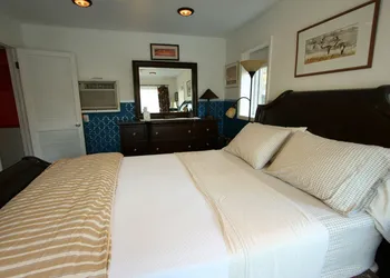 Alpenhof Bed and Breakfast hotel thumbnail 7