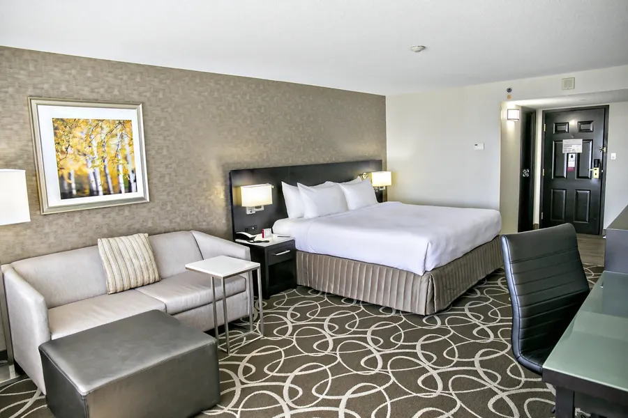 Crowne Plaza Kitchener-Waterloo by IHG hotel detail image 2