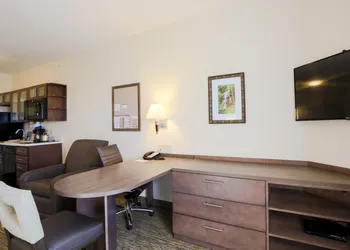 Candlewood Suites Auburn by IHG hotel thumbnail 3
