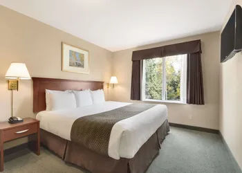 Days Inn by Wyndham Thunder Bay North hotel thumbnail 5