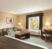Days Inn by Wyndham Thunder Bay North hotel detail image 7