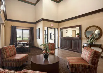 Super 8 by Wyndham Fairview Heights-St. Louis hotel thumbnail 2