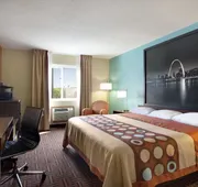 Super 8 by Wyndham Fairview Heights-St. Louis hotel detail image 3