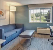 Holiday Inn Express Portland East - Troutdale by IHG hotel detail image 4