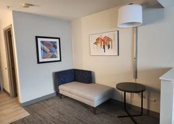 Holiday Inn Express Portland East - Troutdale by IHG hotel thumbnail 8