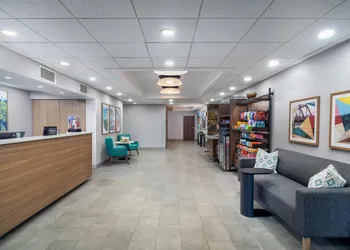 Hampton Inn Marietta hotel thumbnail 2