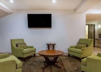Super 8 by Wyndham The Dalles OR hotel thumbnail 6