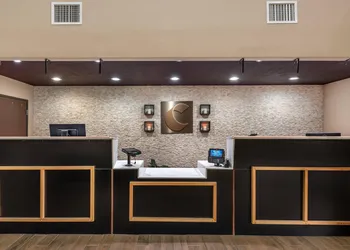 Comfort Inn & Suites Vernal - National Monument Area hotel thumbnail 5