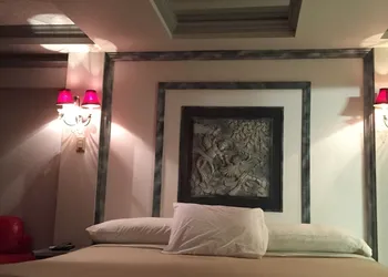 Wildwood Inn Tropical Dome & Theme Suites hotel thumbnail 4