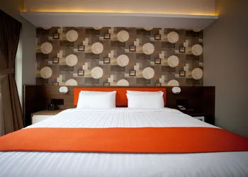 NobleDEN Hotel hotel thumbnail 6