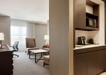 Hilton Garden Inn Rochester/University & Medical Center hotel thumbnail 8