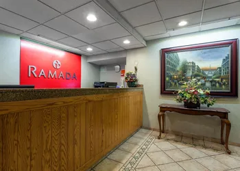 Ramada by Wyndham SeaTac Airport North hotel thumbnail 2
