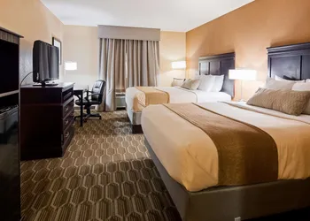 Best Western Granbury Inn & Suites hotel thumbnail 3