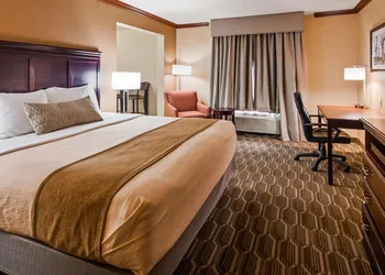 Best Western Granbury Inn & Suites hotel thumbnail 5